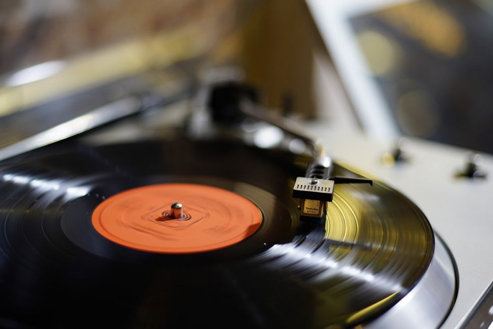 Vinylskivor stockholm  en levande scen för samlare och nyfikna